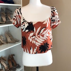 Roxy printed button up flowy shirt size xs